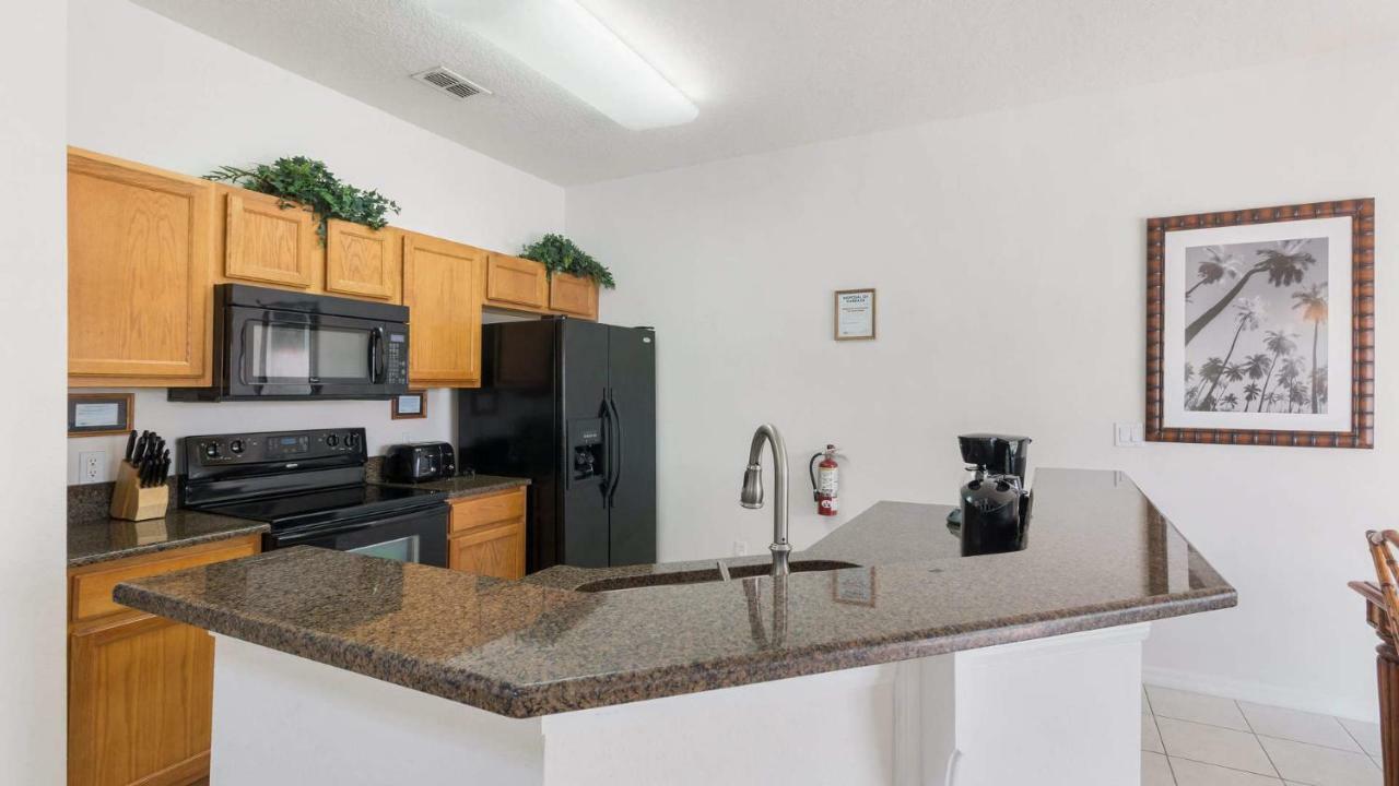 Encantada Rose - A 4 Bed Townhouse Near Disney كيسيمي المظهر الخارجي الصورة